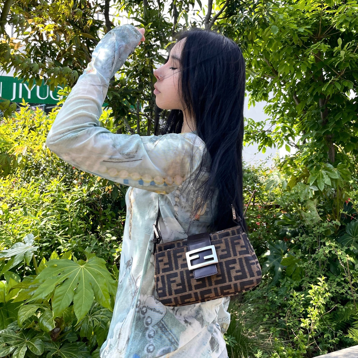 RARE☆☆☆☆FENDI Zucca Canvas Mini Mamma Baguettte Shoulder Bag Brown & Silver