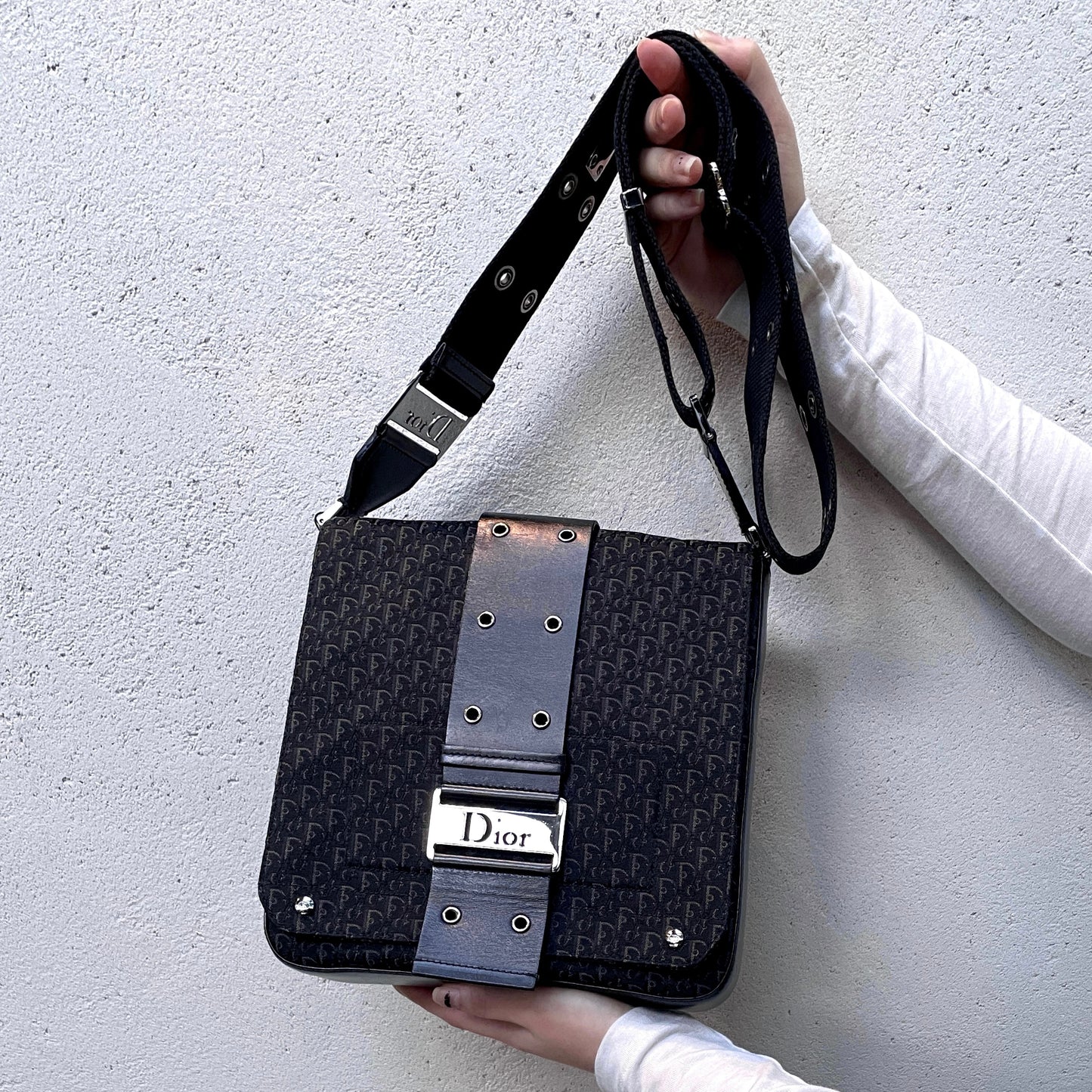RARE☆☆☆CHRISTIAN DIOR Columbus Street Chic Messenger Shoulder Bag Black x Silver
