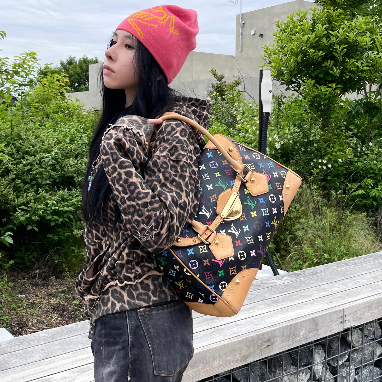 RARE☆☆☆☆☆LOUIS VUITTON Monogram Multicolor Black Beverly GM Noir M40202 Hand Bag