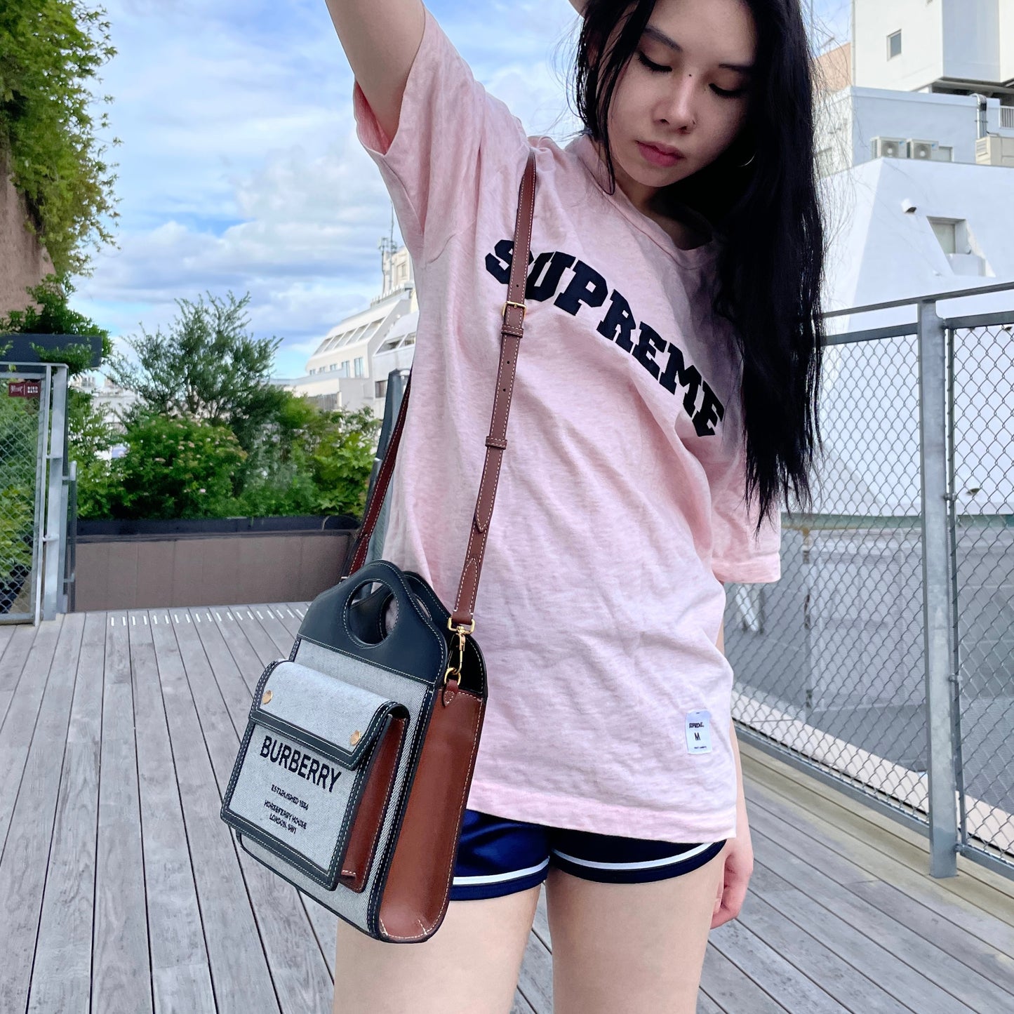 BURBERRY Mini Pocket 2-Way Handbag Crossbody【Unused, Reference Price 215,600】
