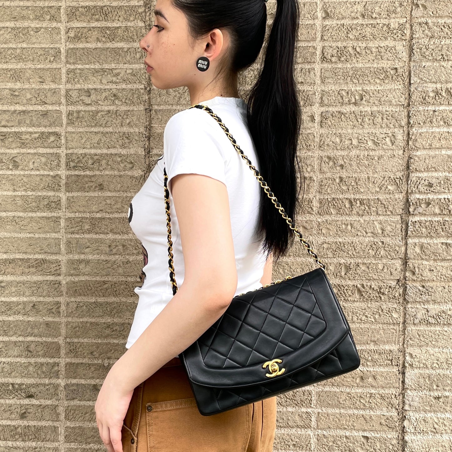 CHANEL 1990 Matelassé Lambskin Diana 25 Chain Shoulder Flap Bag Medium Black/Gold #