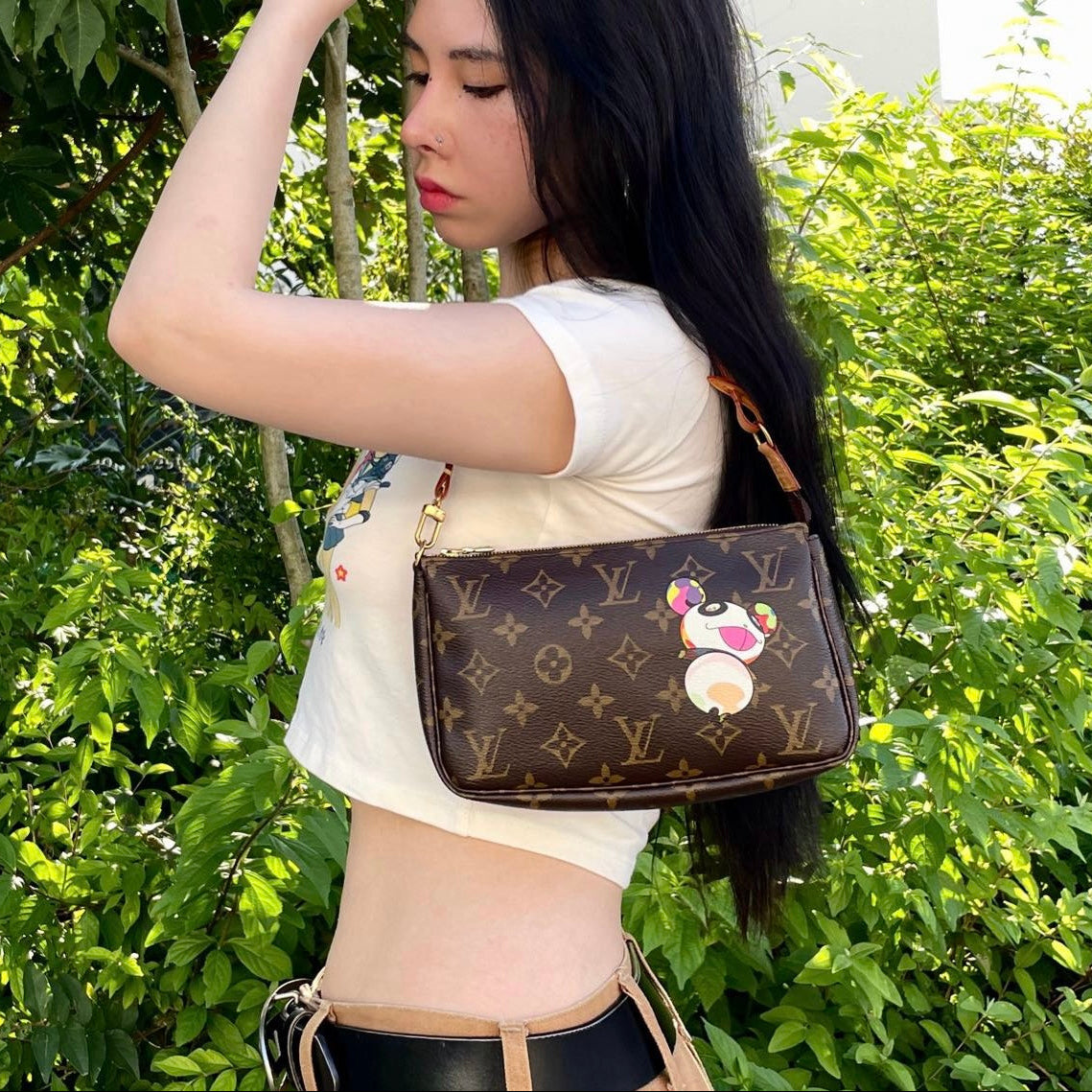 RARE☆☆☆ LOUIS VUITTON Monogram Panda Pochette Accessoires M51981