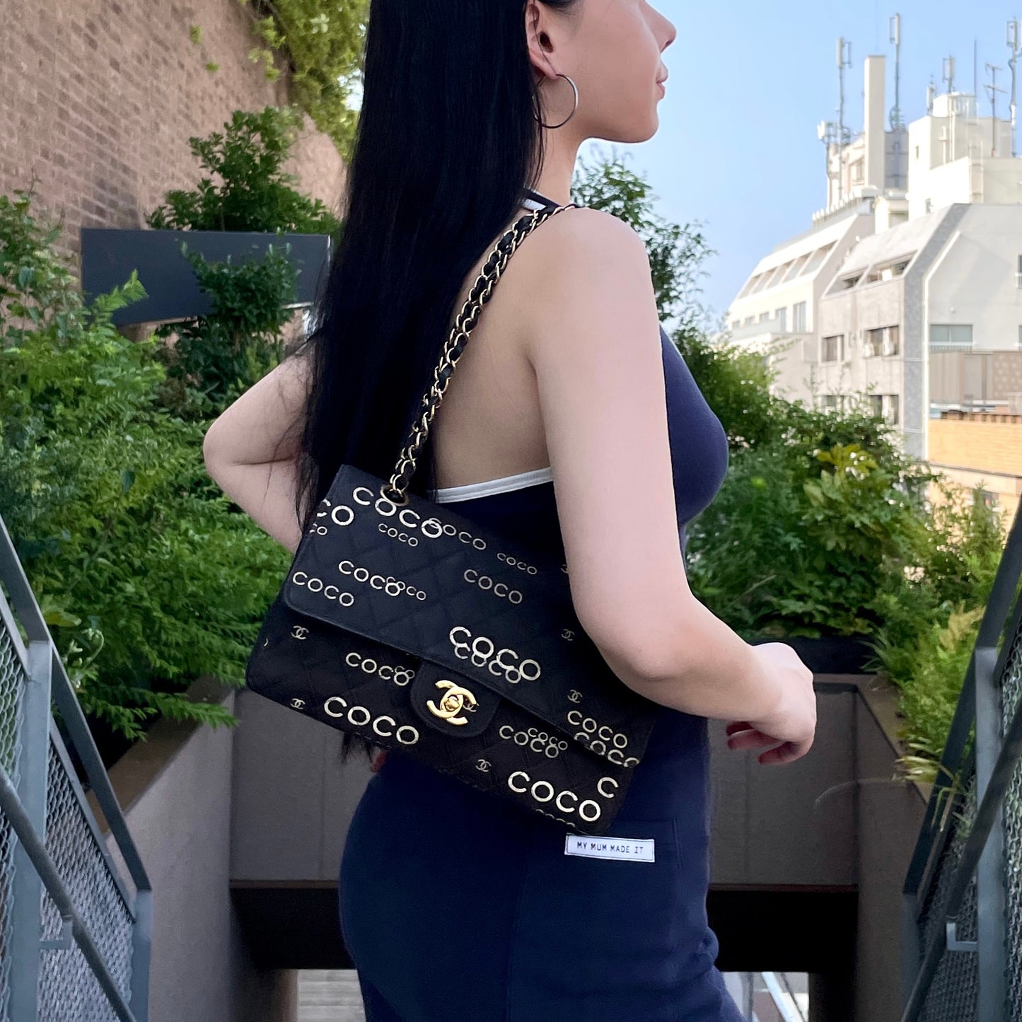 RARE☆☆☆☆☆CHANEL COCO Graffiti Classic Double Chain Shoulder Flap Bag Black & White #
