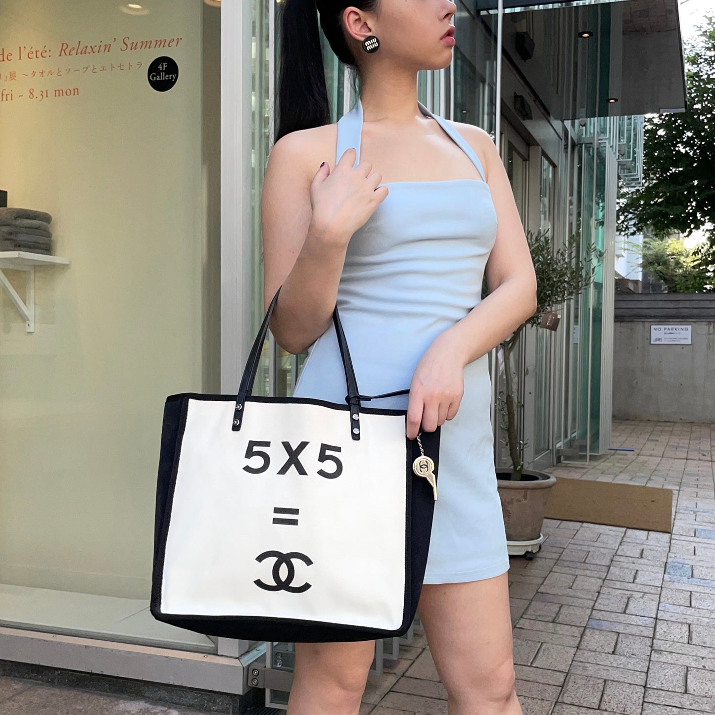 RARE☆☆☆CHANEL 2014 5x5=CC LOGO Tote Shoulder Bag White & Black