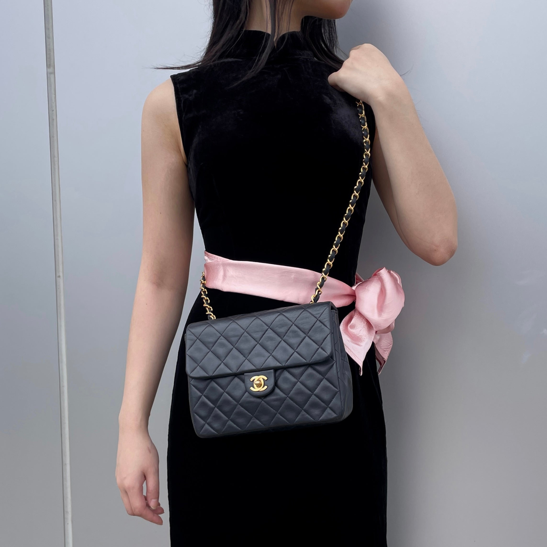 決まりました^ ^超希少！vintage 90s CHANEL リバーシブル 総柄 ブラック L 希少 90s 総柄 リバーシブル ナイロンジャケット レトロ ブラック 訳