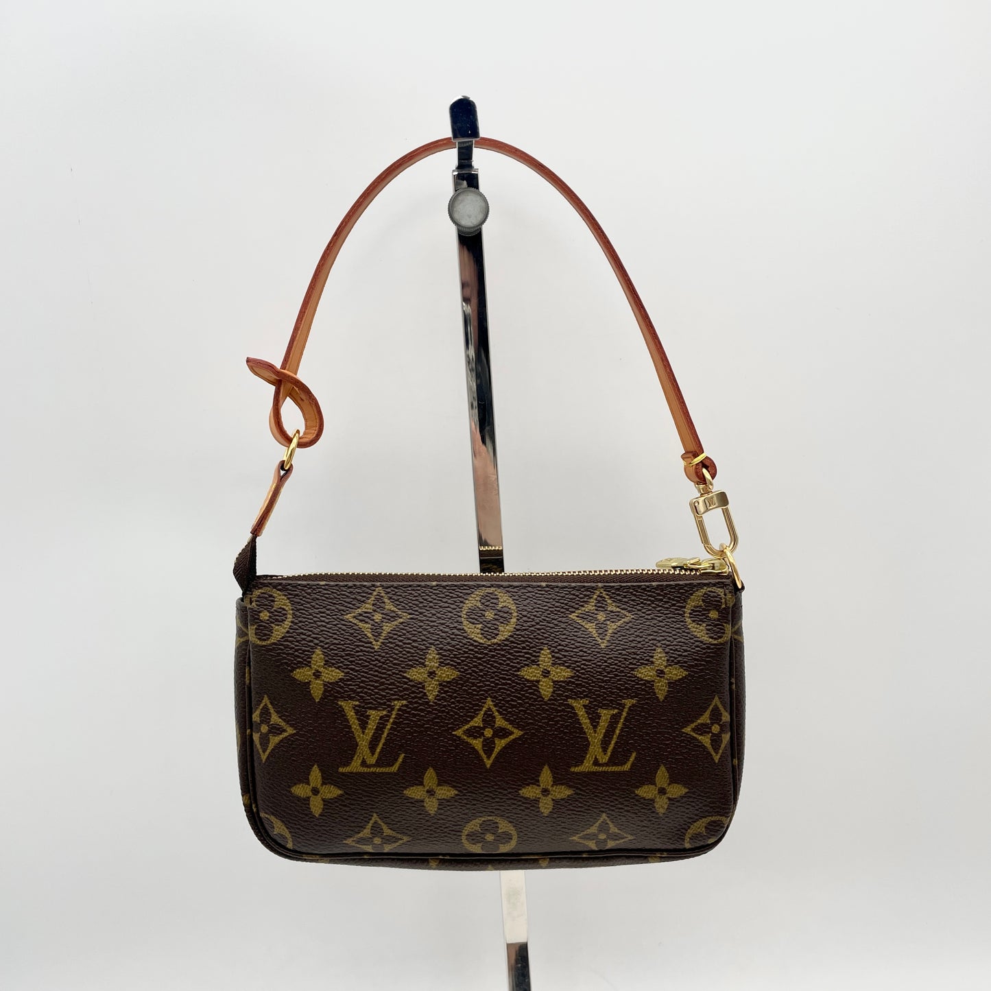 AUTH Pre-owned LOUIS VUITTON Monogram Mini Pochette Accessory M58009