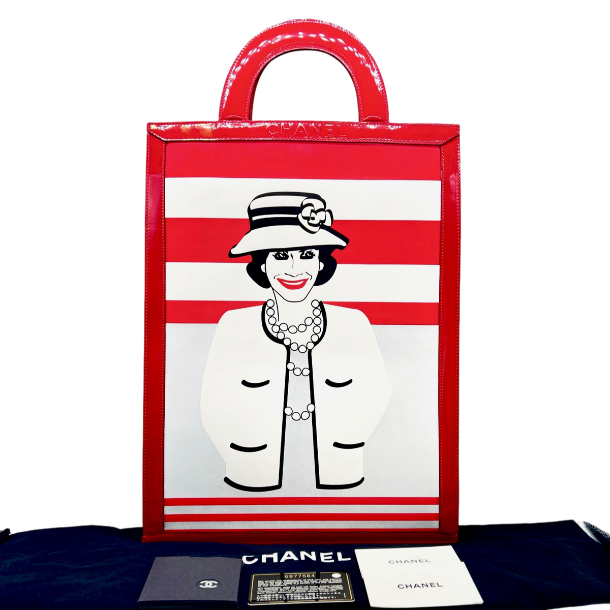 RARE☆☆☆☆☆CHANEL 2000 Lady Coco Illustration Pattern Tote Bag Red & White