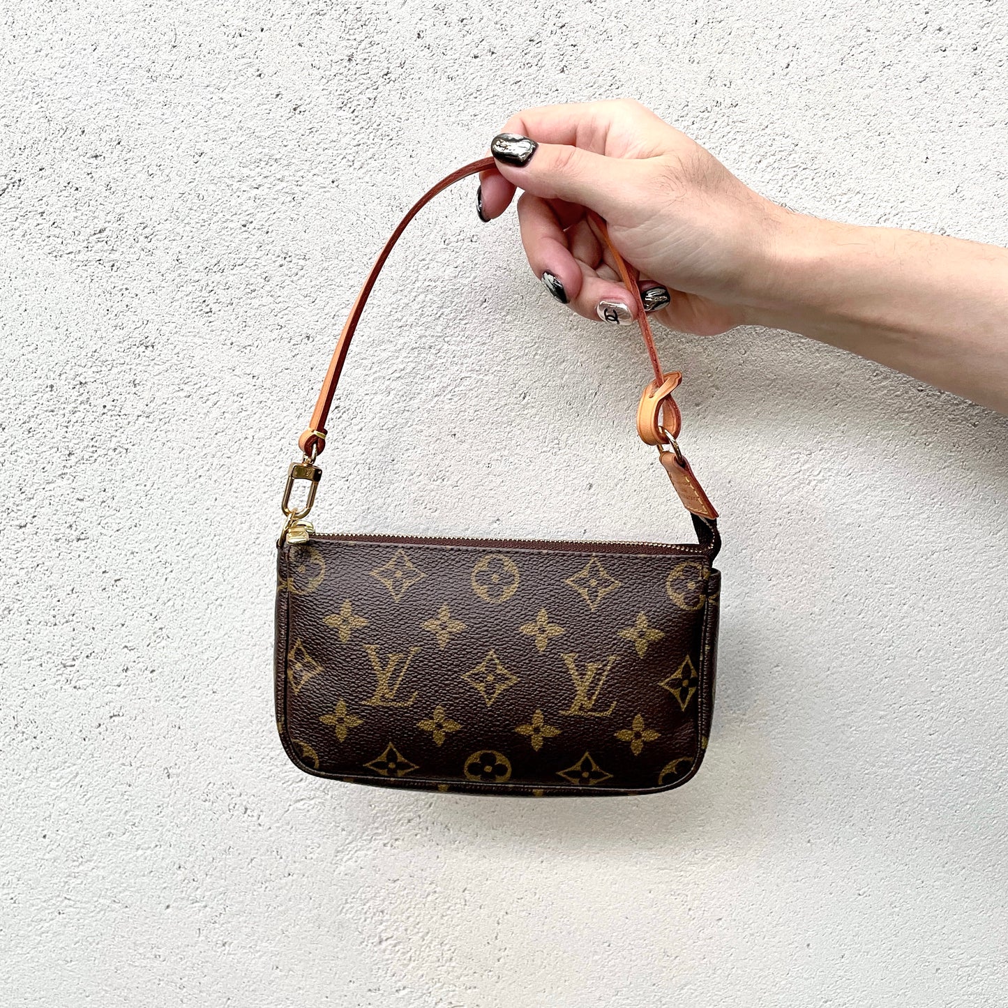 AUTH Pre-owned LOUIS VUITTON ﾓﾉｸﾞﾗﾑ ﾐﾆﾎﾟｼｪｯﾄ・ｱｸｾｿﾜｰﾙ M58009