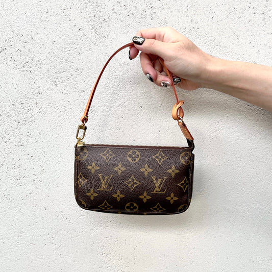 AUTH Pre-owned LOUIS VUITTON Monogram Mini Pochette Accessory M58009