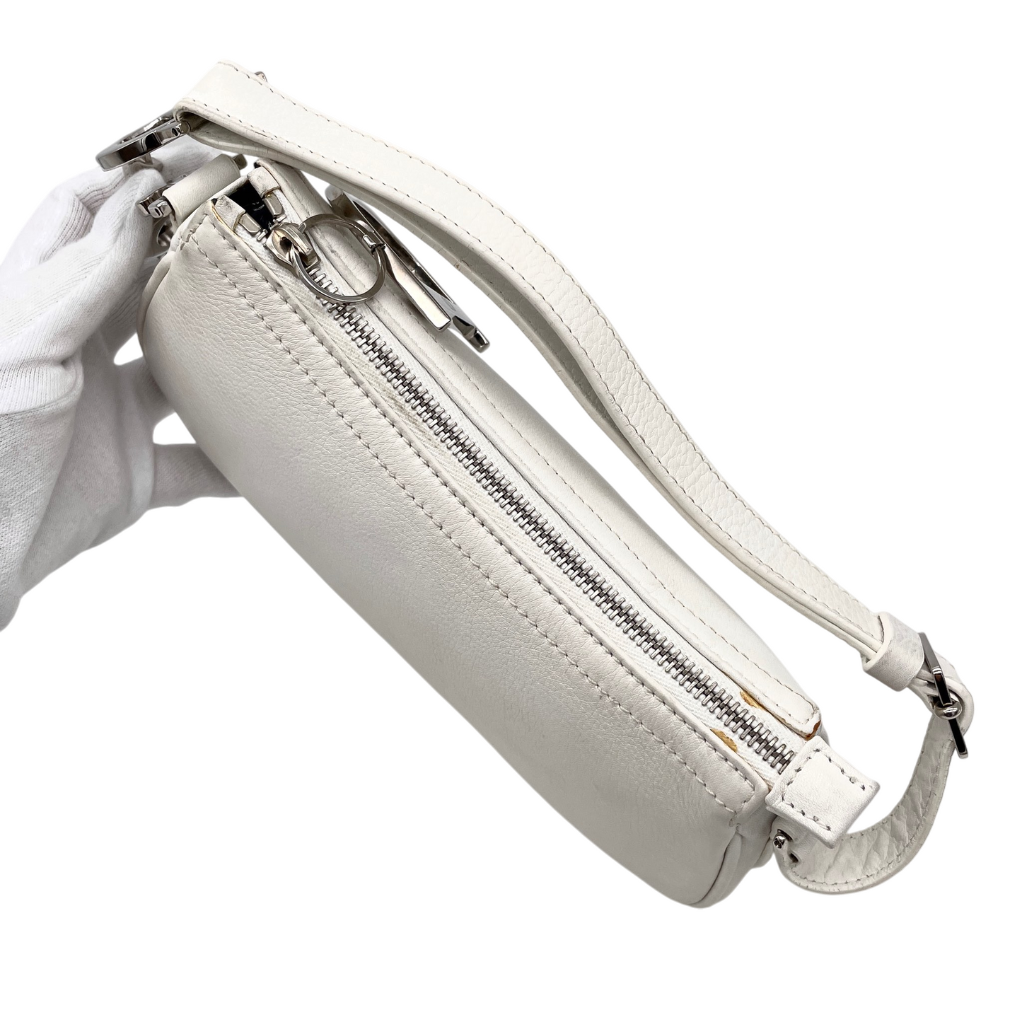 RARE☆☆☆☆CHRISTIAN DIOR 2004 D Pendant Dior Chain Accessory Pouch Shoulder Bag White & Silver