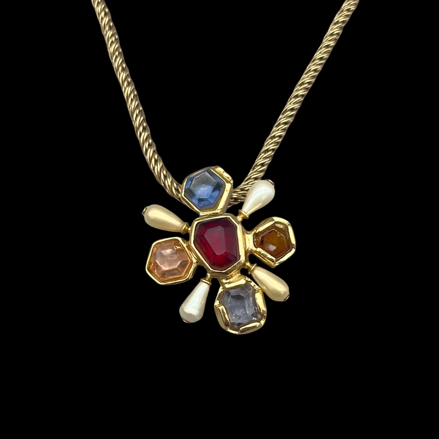 RARE☆☆☆☆CHANEL 2001 CC LOGO Gripoix Necklace 01A Gold & Multi-Color