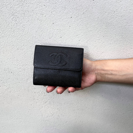 CHANEL CC LOGO Caviar Skin Leather Wallet Black
