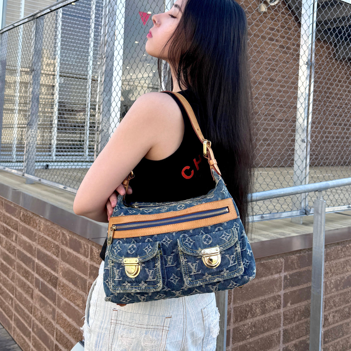 RARE★★★★LOUIS VUITTON 2005 Monogram Denim Leather Baggy Shoulder Bag M95049 PM Blue Brown