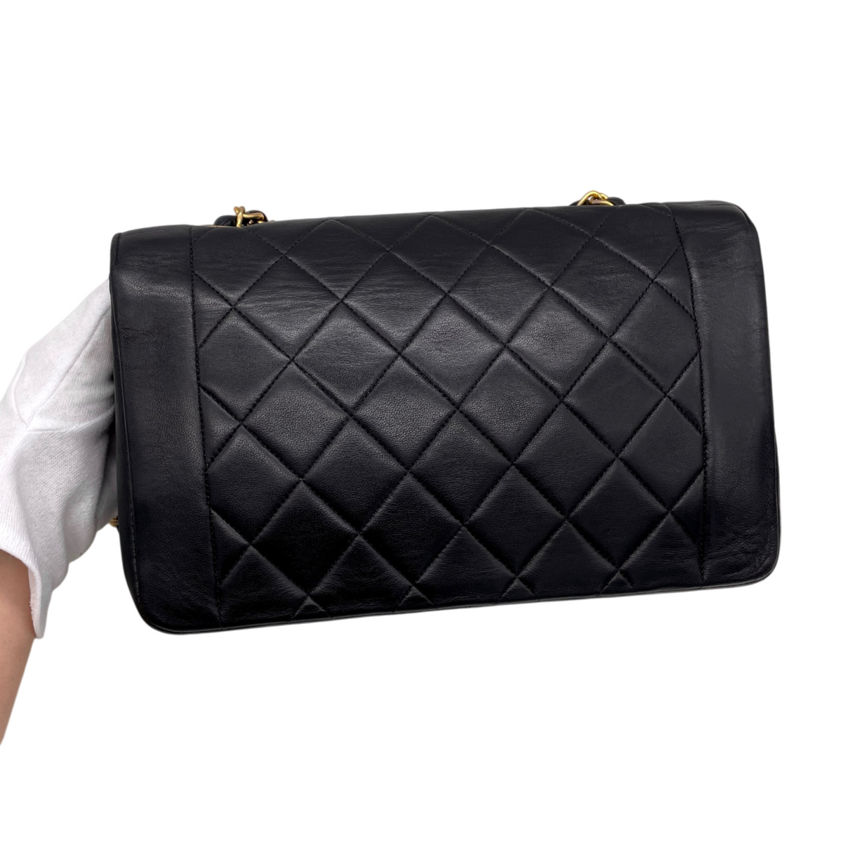 CHANEL 1998~1999 Matelassé Lambskin Diana 25cm Chain Shoulder Flap Bag Medium Black Gold