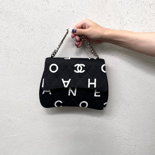 RARE★★★★CHANEL 1997 1995 SS Matelassé Canvas Chain-Handle C H A N E L Graffiti Top Handle Bag Small Black/White