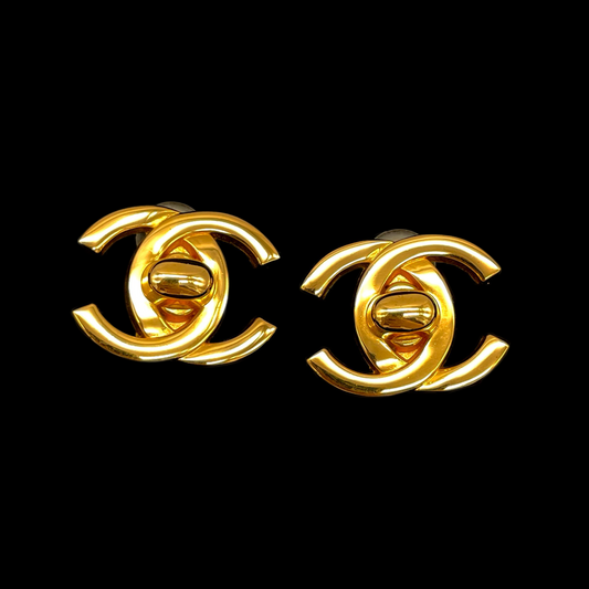 CHANEL Coco Mark Turnlock Earrings GM 95A