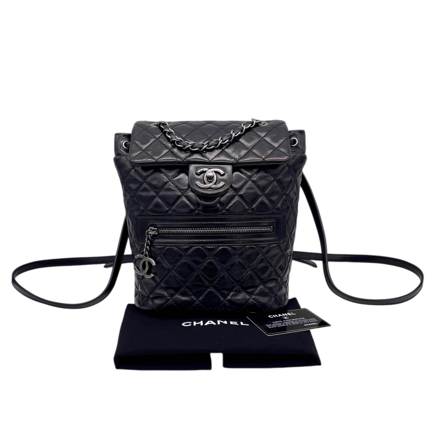 RARE☆☆☆CHANEL 2015 Matelassé CC LOGO Pendant Métiers d’Art Paris-Salzburg Chain Strap Backpack PM Black & Silver