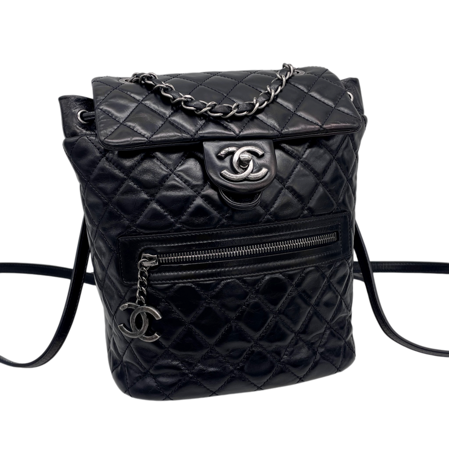 RARE☆☆☆CHANEL 2015 Matelassé CC LOGO Pendant Métiers d’Art Paris-Salzburg Chain Strap Backpack PM Black & Silver