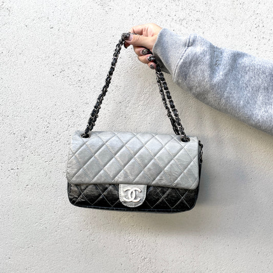 RARE☆☆☆CHANEL Calfskin Matelasse Bicolor Chain Shoulder Single Flap Bag