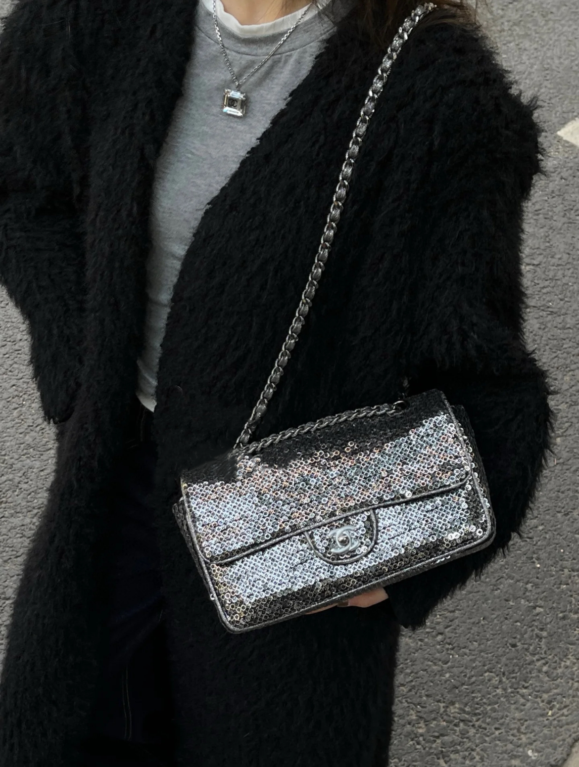 RARE☆☆☆☆☆ CHANEL Sequin Double Chain Shoulder Single Flap Bag