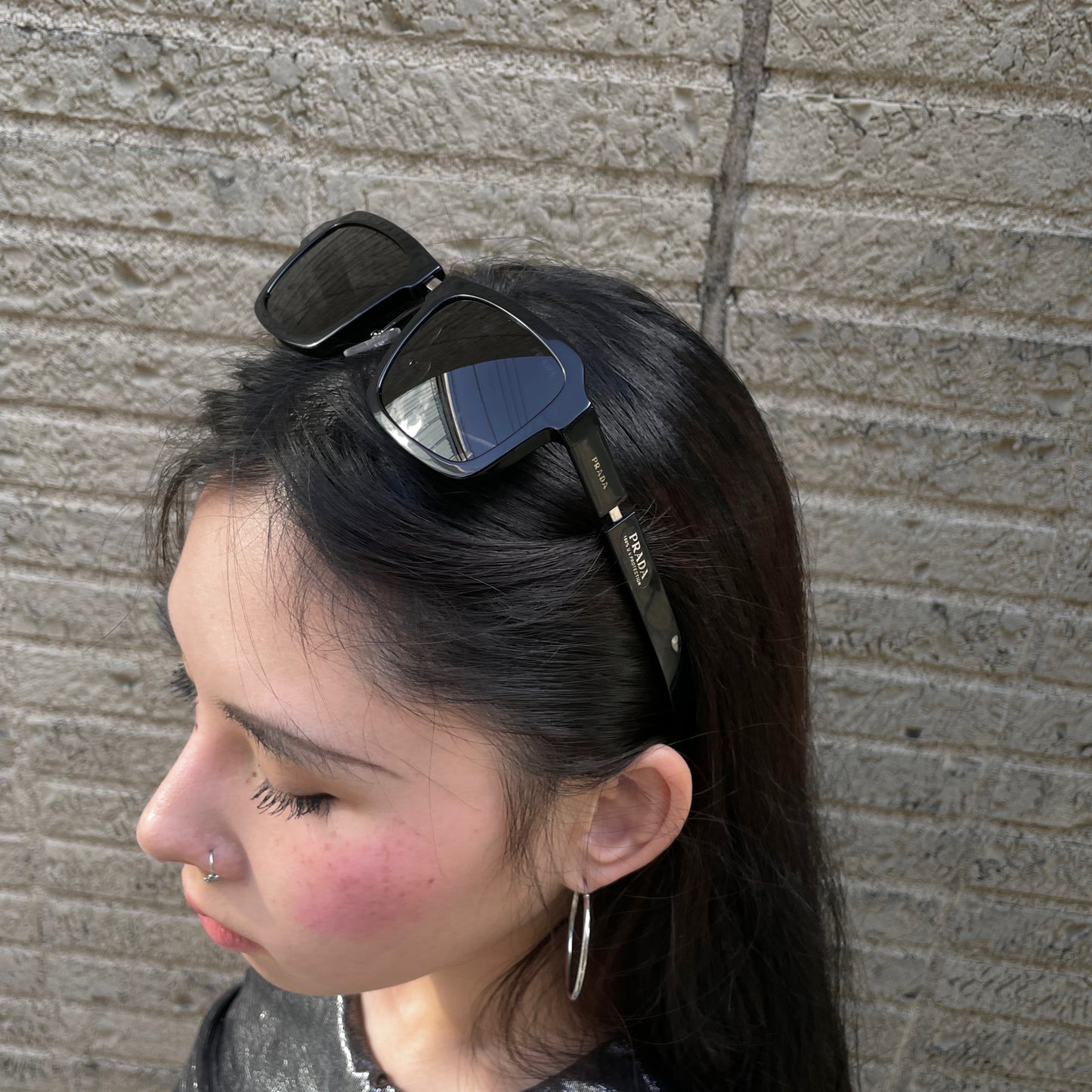 RARE☆☆☆PRADA SPR A09X Punk Style Rectangle Sunglasses Black &amp; Silver