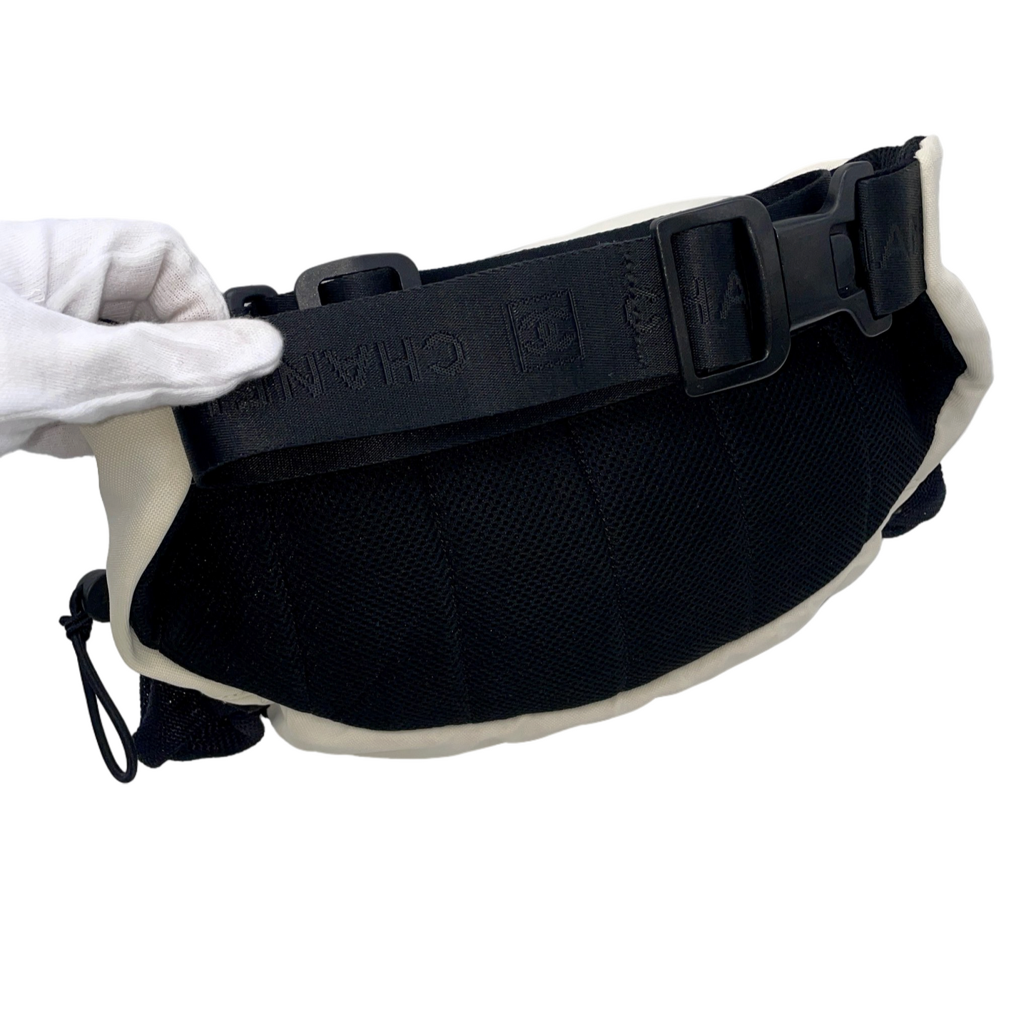RARE☆☆☆☆CHANEL Sports Line CC LOGO Pocket Waist Bag White &amp; Black