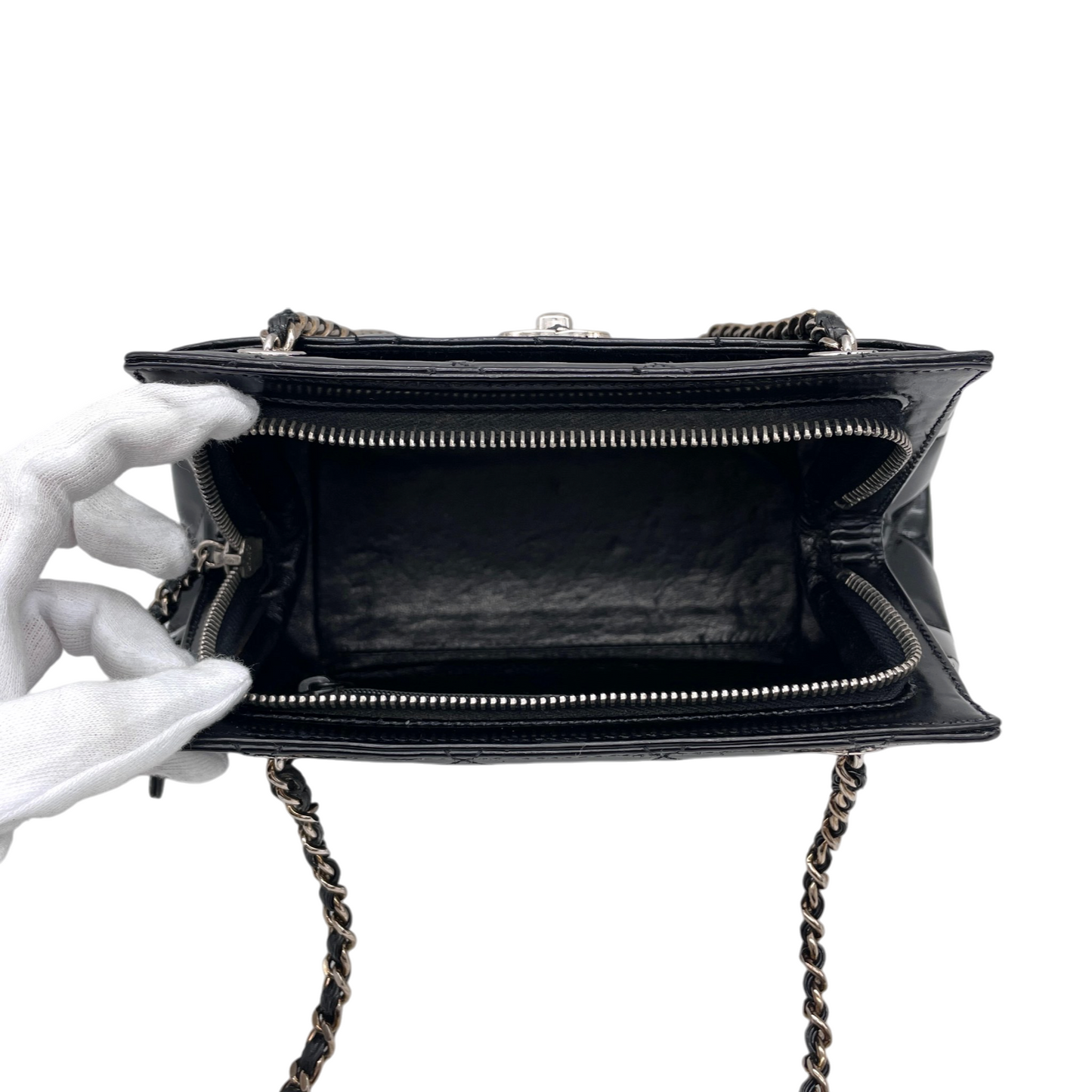 RARE★★★CHANEL 1997 Matelassé Enamel CC Logo Double-Chain Shoulder Crossbody Bag Mini Black & Silver