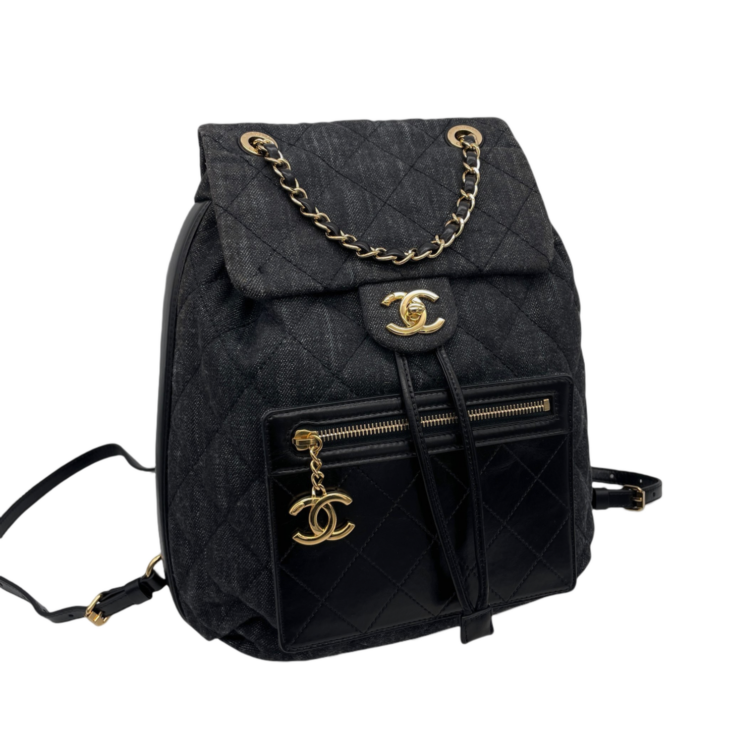 RARE☆☆☆☆CHANEL Matelassé Denim CC LOGO Pendant Métiers d'Art Paris-Salzburg Chain Strap Backpack Black &amp; Gold