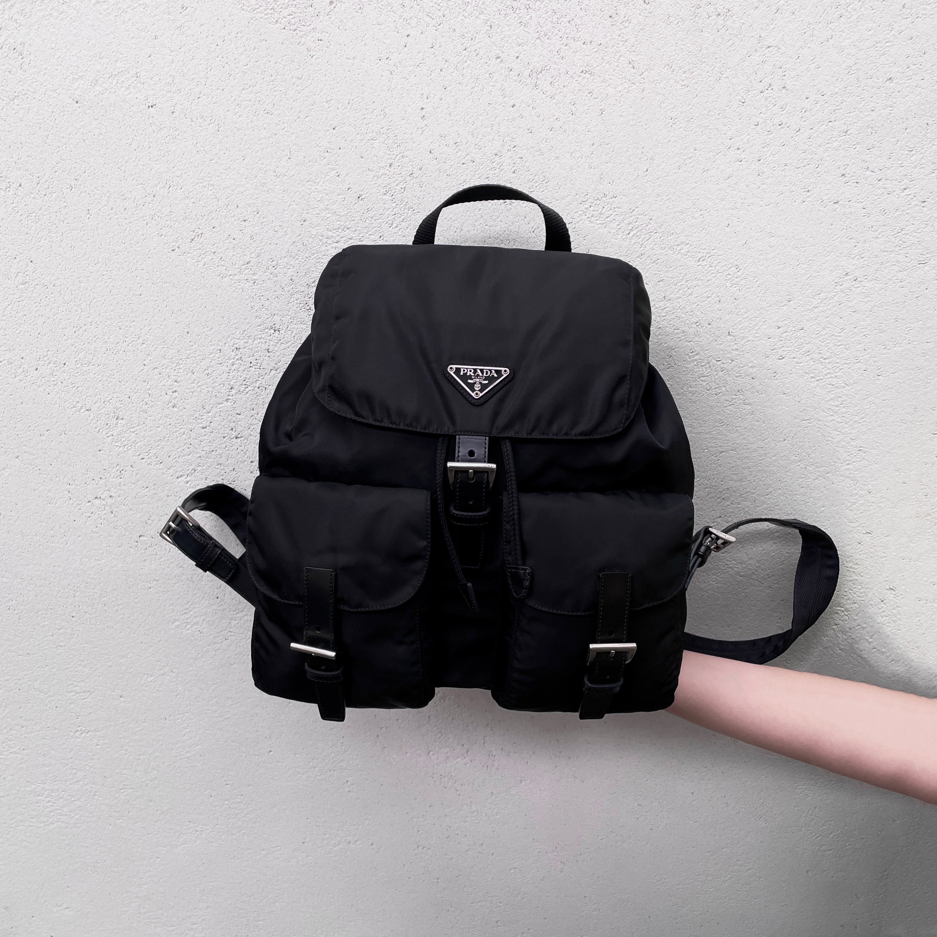 AJ@プロフ必読専用‼️PRADA ブラック ナイロン バックパック AJ@プロフ必読専用‼️PRADA ブラック ナイロン バックパック