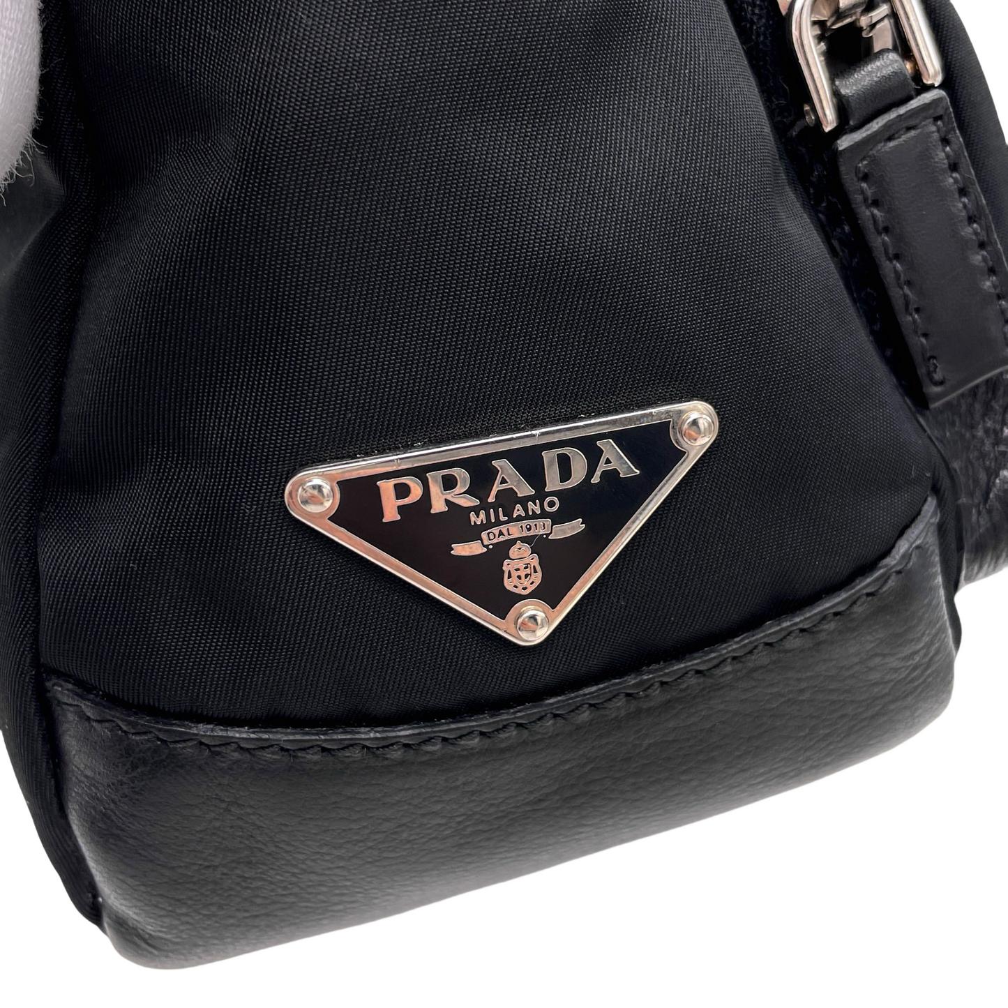 RARE☆☆☆PRADA 三角ﾛｺﾞ ﾌﾗｯﾌﾟ ｼｮﾙﾀﾞｰﾊﾞｯｸﾞ