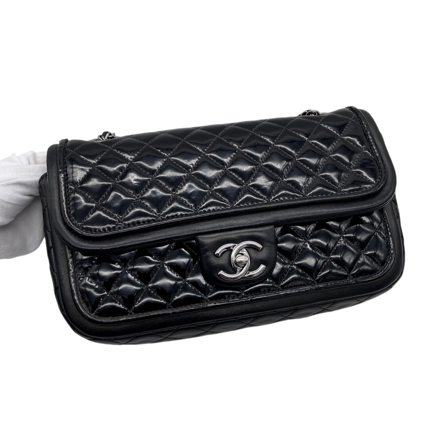 CHANEL 2014 Preloved Matelassé Enamel &amp; Lamb Skin Double Chain Single Flap Shoulder Bag Black &amp; Silver