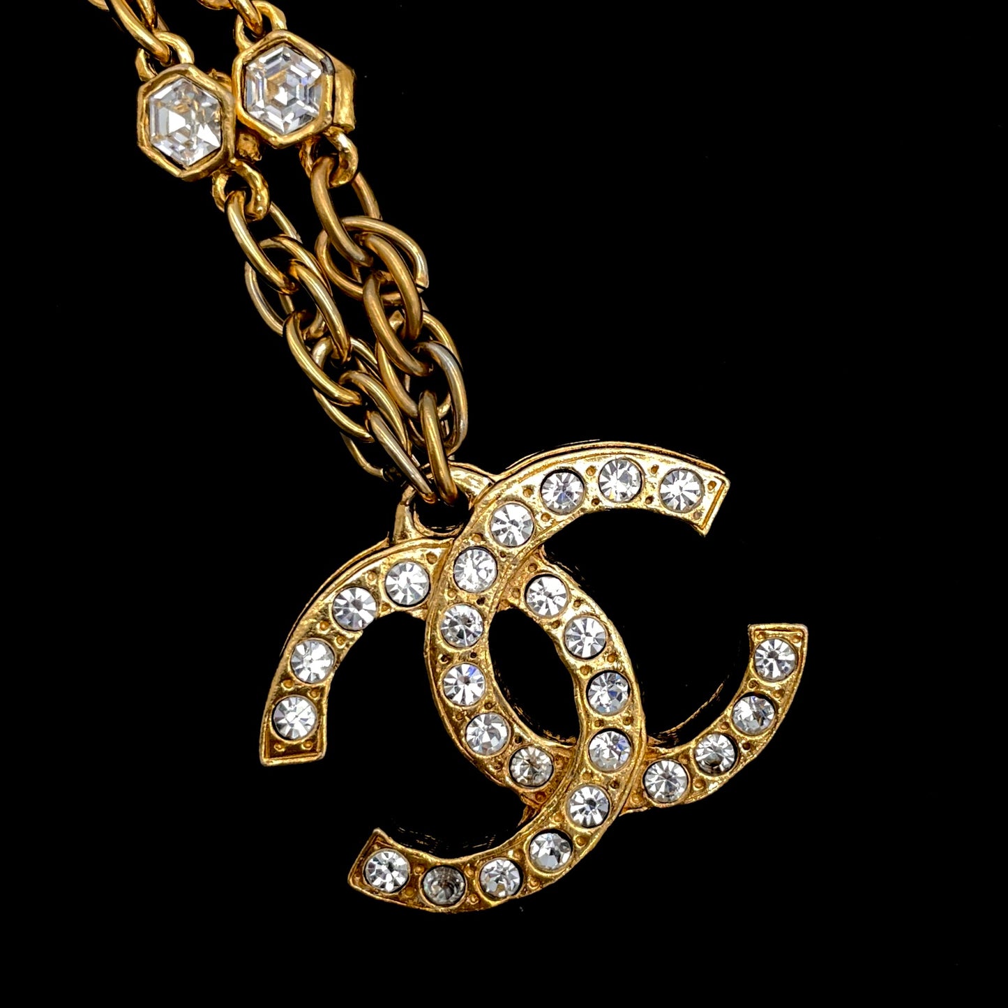 RARE☆☆☆☆CHANEL Rhinestone Coco Mark Pendant Rhinestone Chain Necklace GP