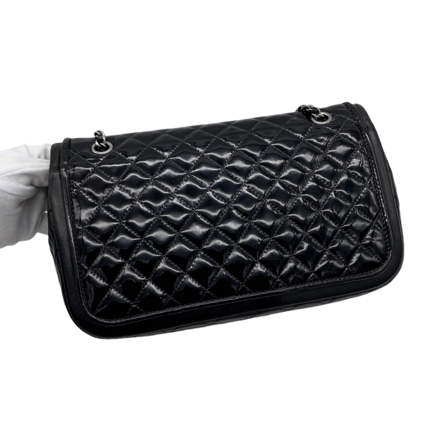 CHANEL 2014 Preloved Matelassé Enamel &amp; Lamb Skin Double Chain Single Flap Shoulder Bag Black &amp; Silver