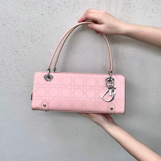 RARE★★★★CHRISTIAN DIOR 2004 Lady-Dior Cannage Leather Pendant Shoulder Bag Medium Pink & Silver