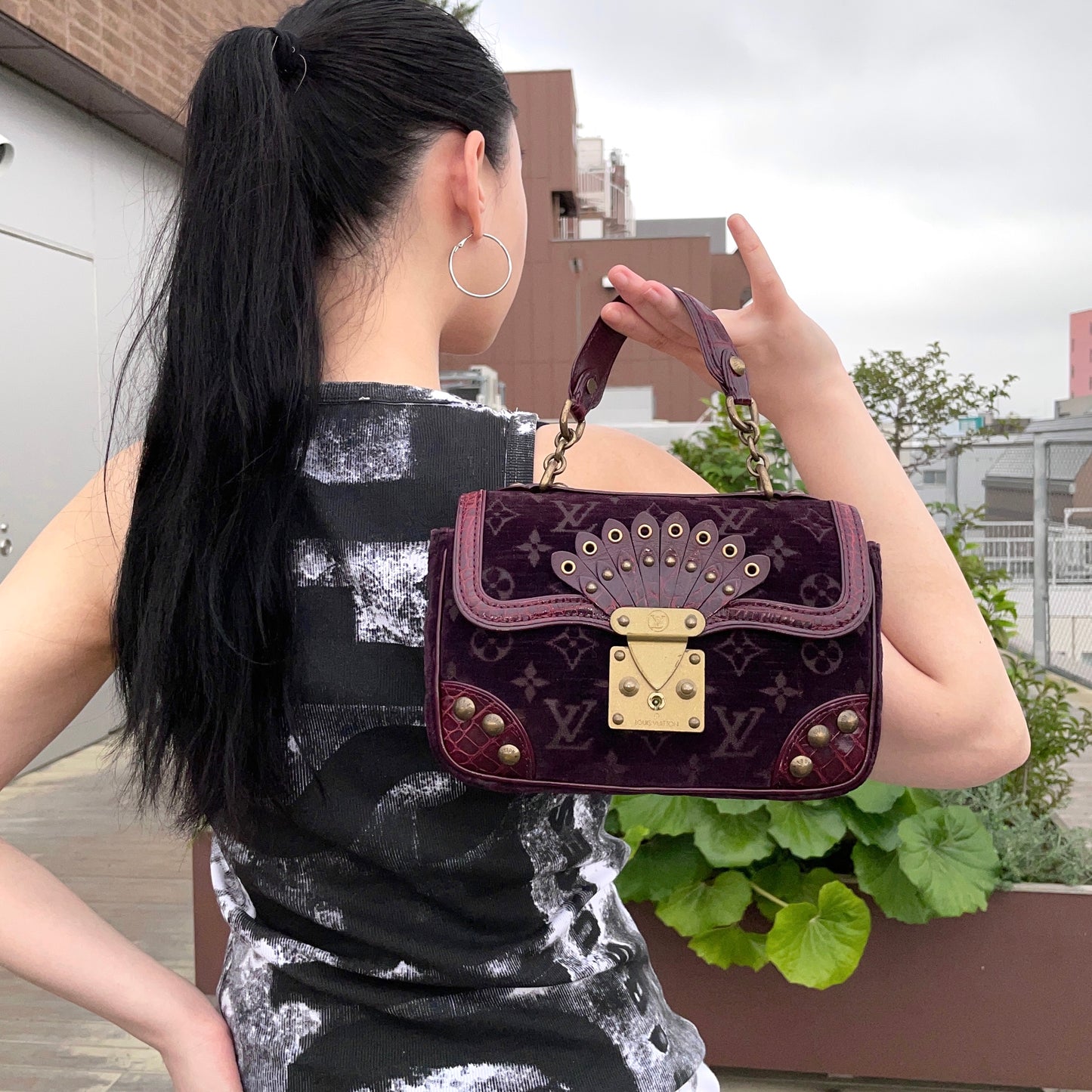 RARE★★★★★LOUIS VUITTON 2004 FW Monogram Velours Velvet & Crocodile Leather Alligator Gracie Top Handle Bag Small Purple/Gold