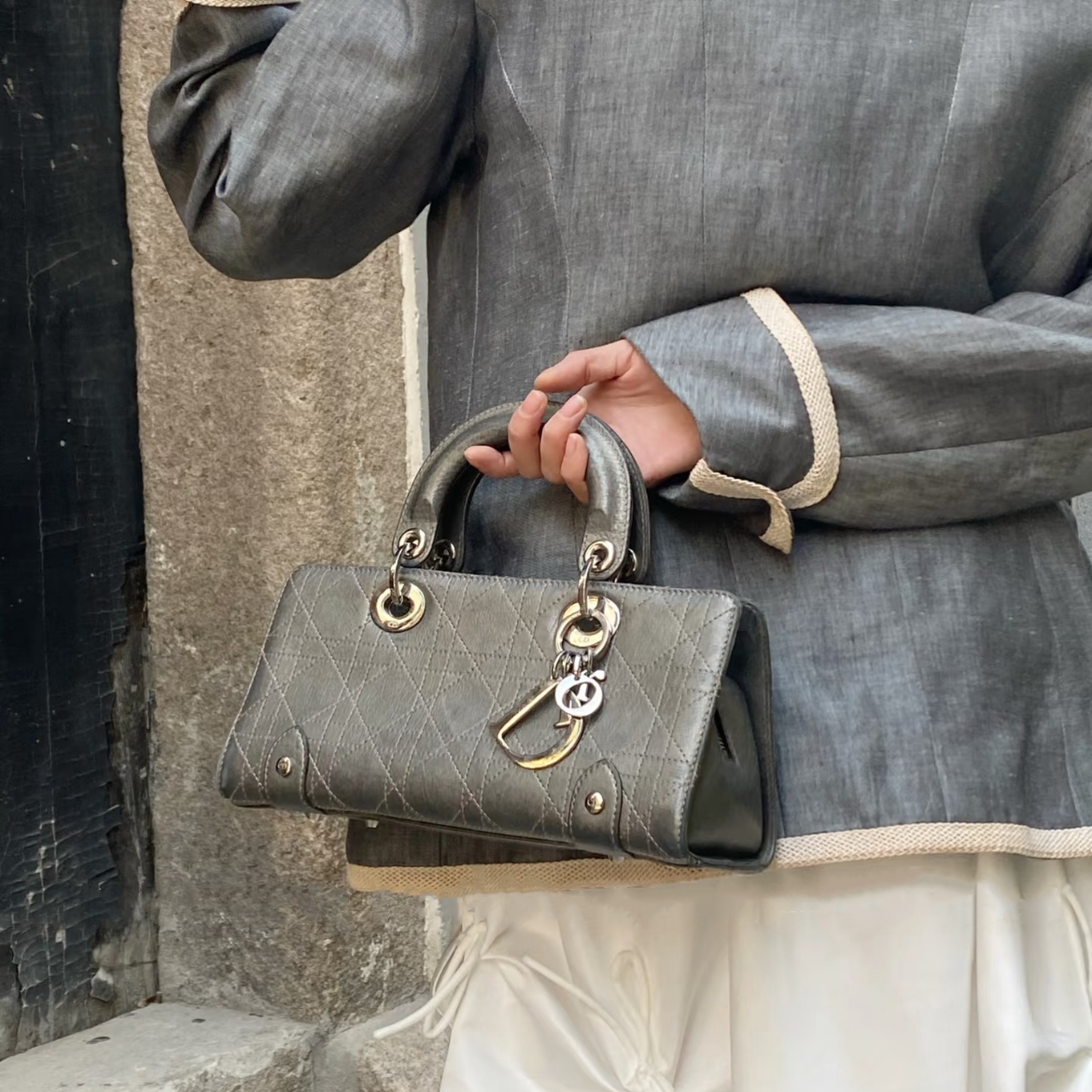 RARE☆☆☆☆CHRISTIAN DIOR Preloved Lady D-JOY Cannage Leather Hand Bag Limited Edition Color Gray & Silver