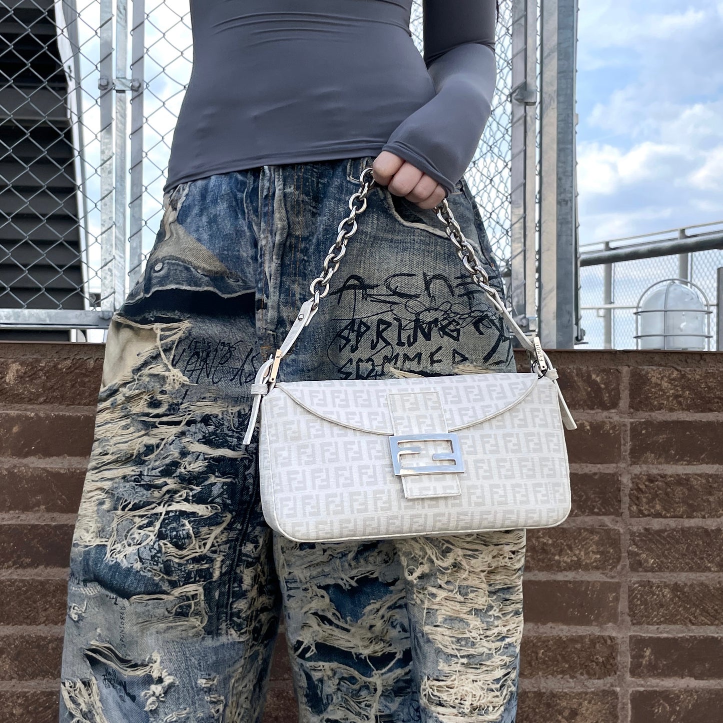 RARE★★★FENDI Mamma Baguette Zucchino PVC Round Double Flap Chain Shoulder Bag Medium White/Silver