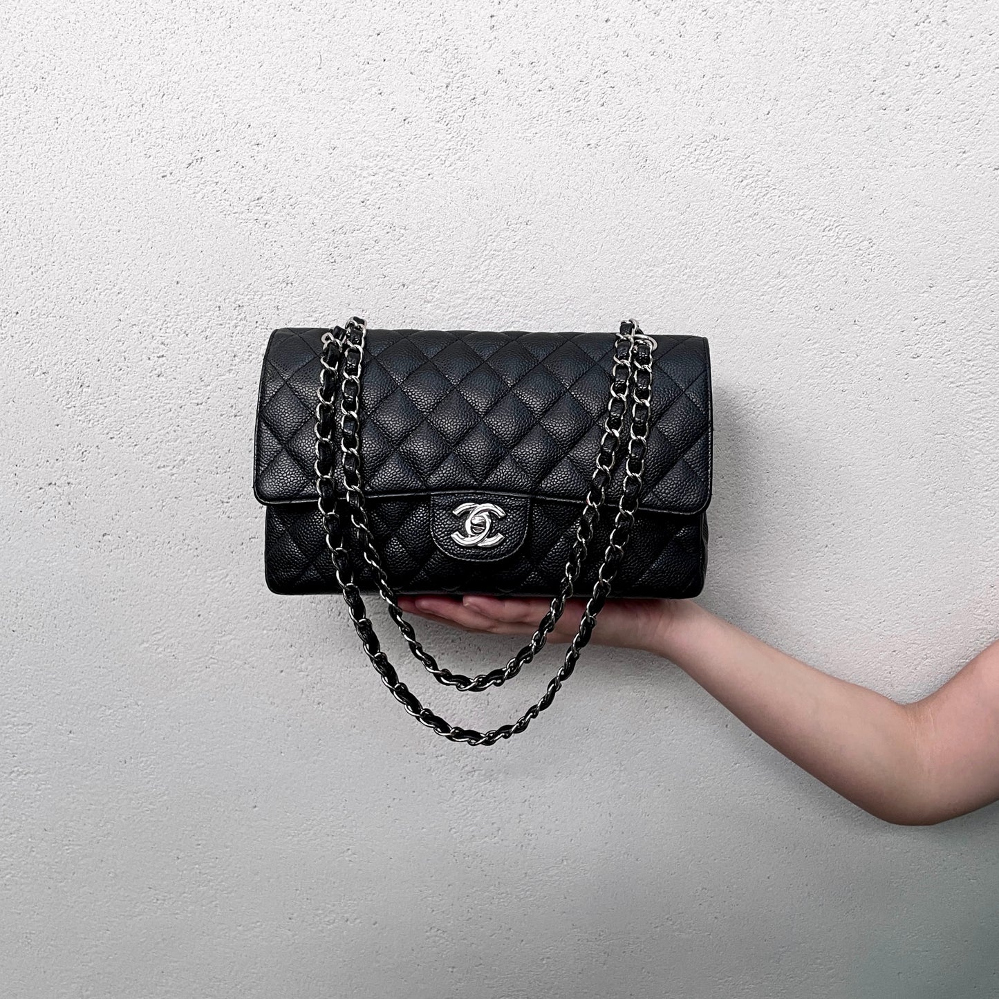 RARE☆☆☆CHANEL 2009 Matelassé Caviar Skin Leather Classic Double Chain Double Flap Bag 25cm Black &amp; Silver #