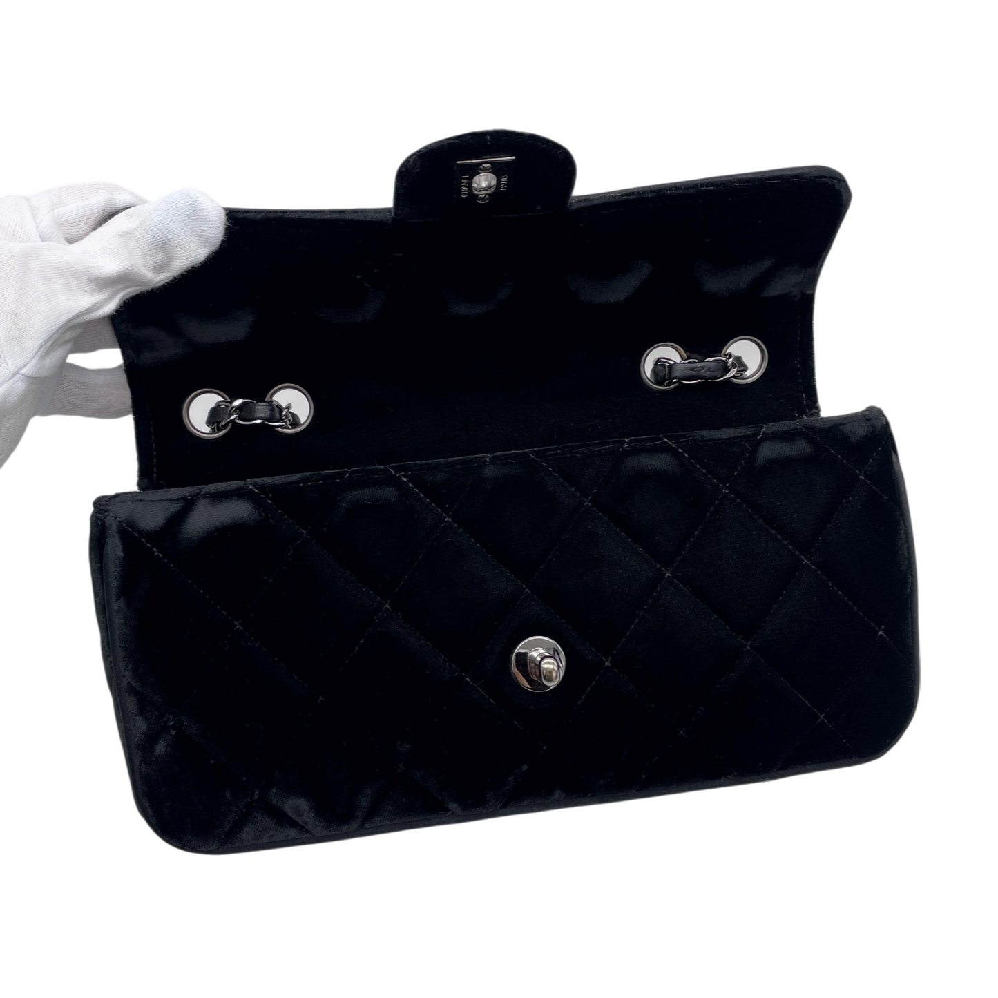 RARE☆☆☆☆CHANEL 2006 Matelassé Velvet CC LOGO Double Chain Single Flap Bag Black & Silver
