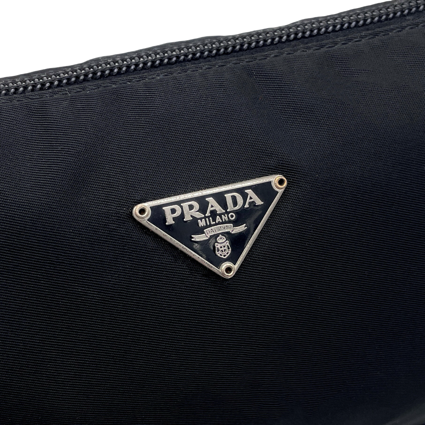 PRADA 三角ﾛｺﾞｱｸｾｻﾘｰﾎﾟｰﾁ