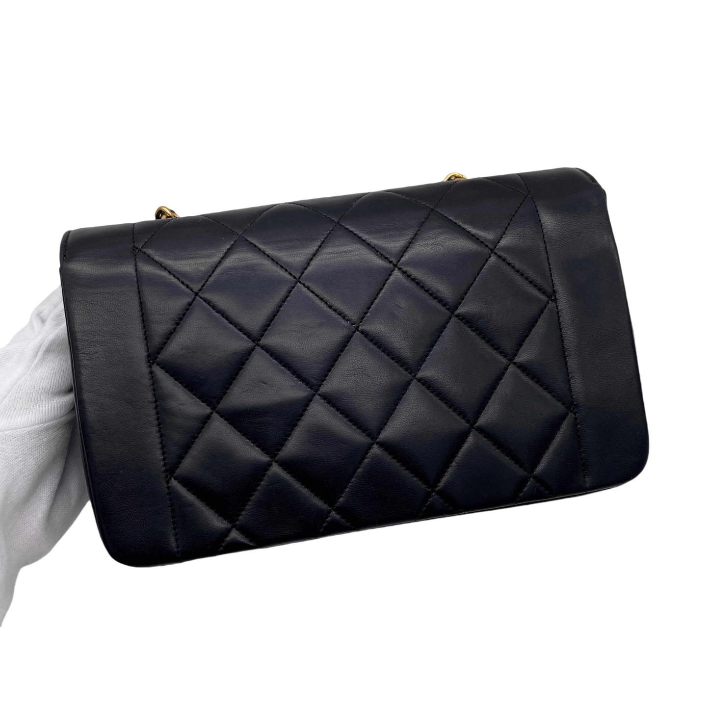 RARE☆☆☆CHANEL Matelassé Diana 23cm Lambskin Leather Chain Shoulder Flap Bag Black &amp; Gold