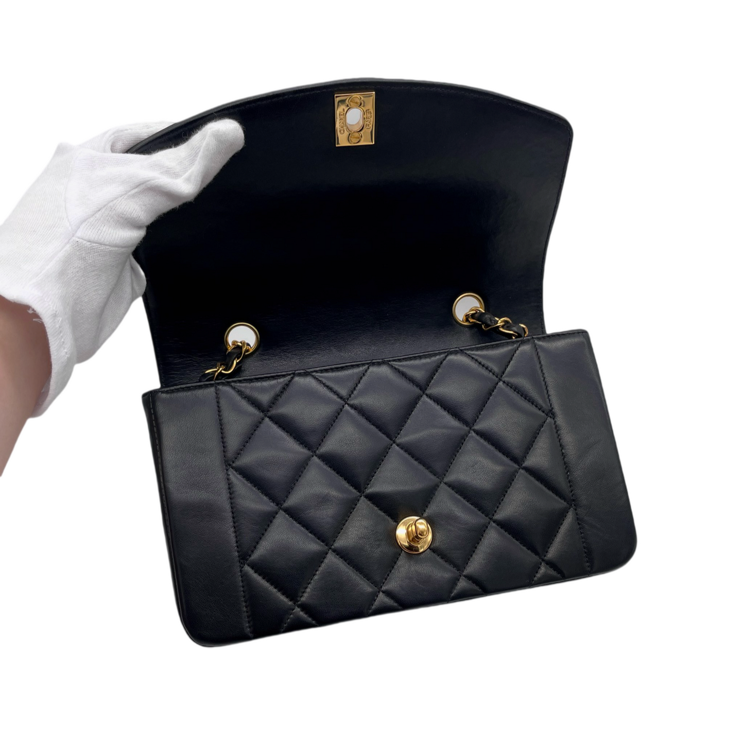 RARE☆☆☆CHANEL Matelassé Diana 23cm Lambskin Leather Chain Shoulder Flap Bag Black &amp; Gold