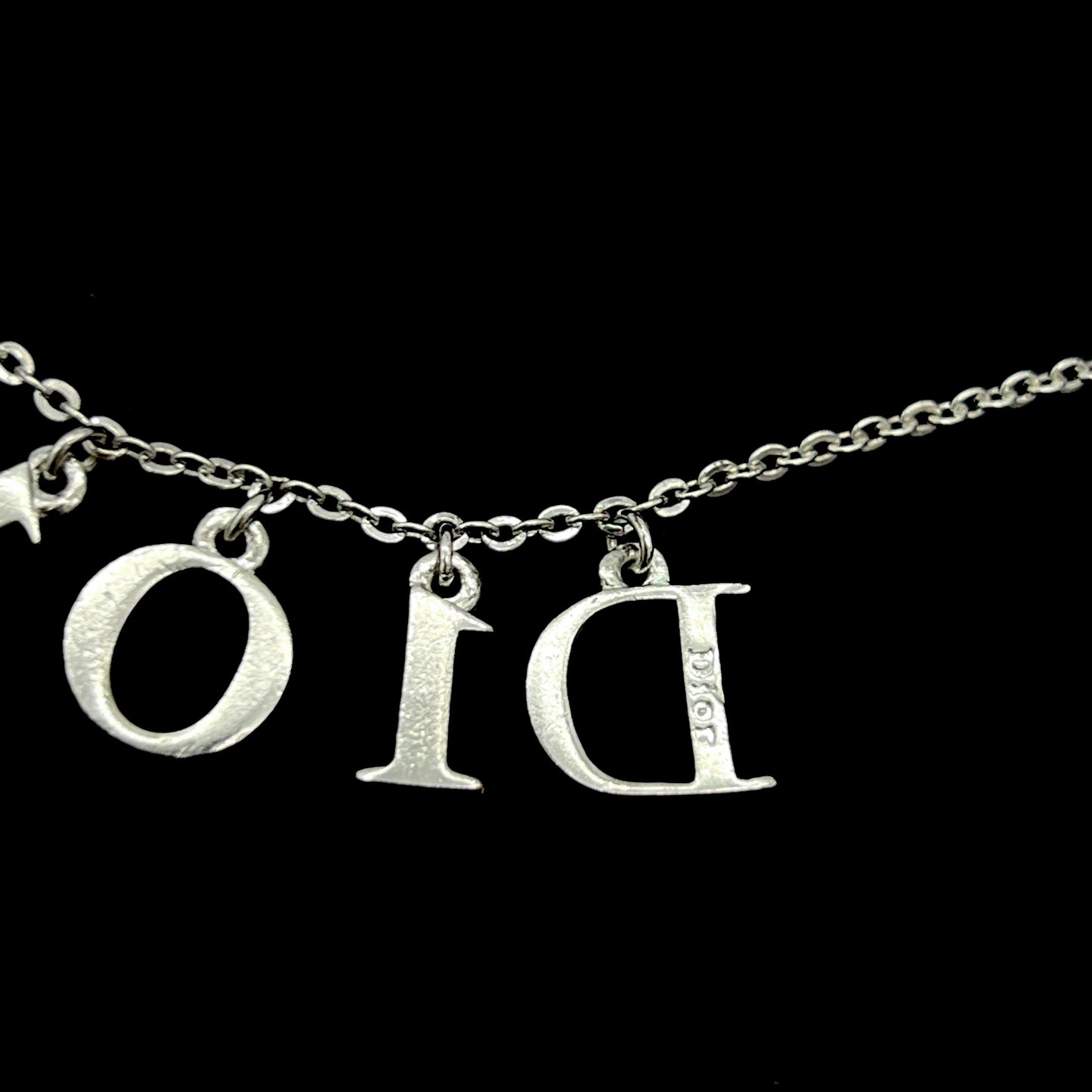 Copy of AUTH Pre-owned Christian Dior DIOR logo line stone necklace