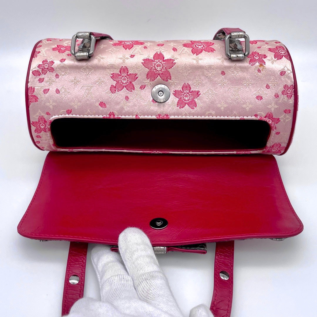 RARE☆☆☆☆☆AUTH Pre-owned Louis Vuitton Monogram Cherry Blossom Takashi Murakami Satin Papillon 22 / Pink