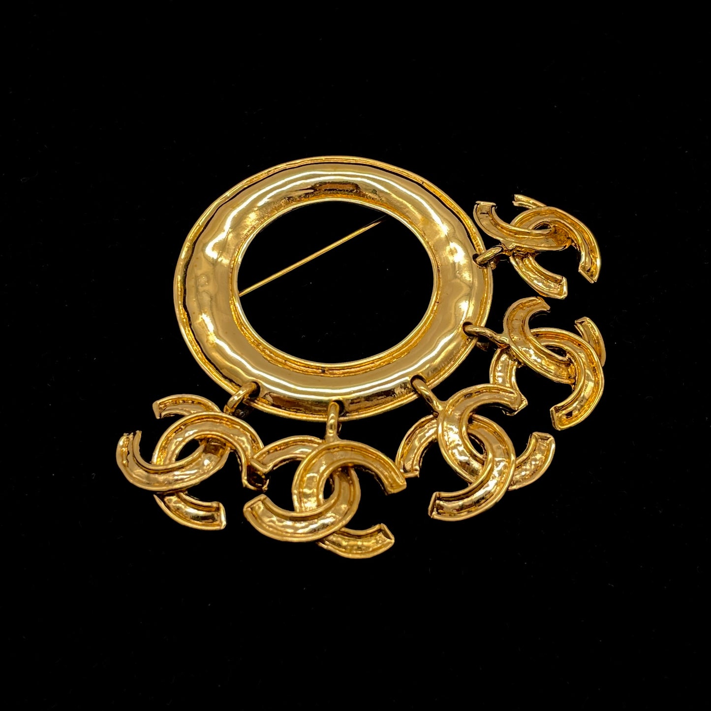 CHANEL Coco Mark 5-Ring Brooch 94P