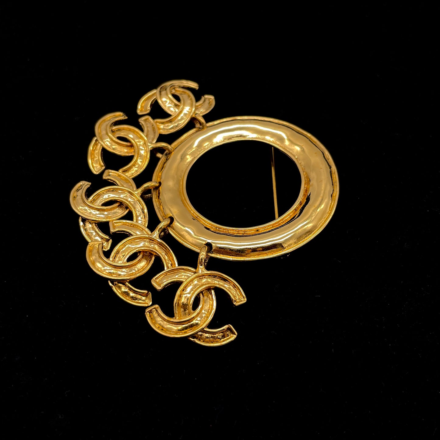 CHANEL Coco Mark 5-Ring Brooch 94P