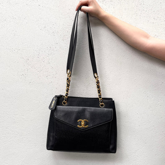 RARE☆☆☆CHANEL Jumbo CC LOGO Pocket Caviar Skin Leather Chains Shoulder Tote Bag Black &amp; Gold