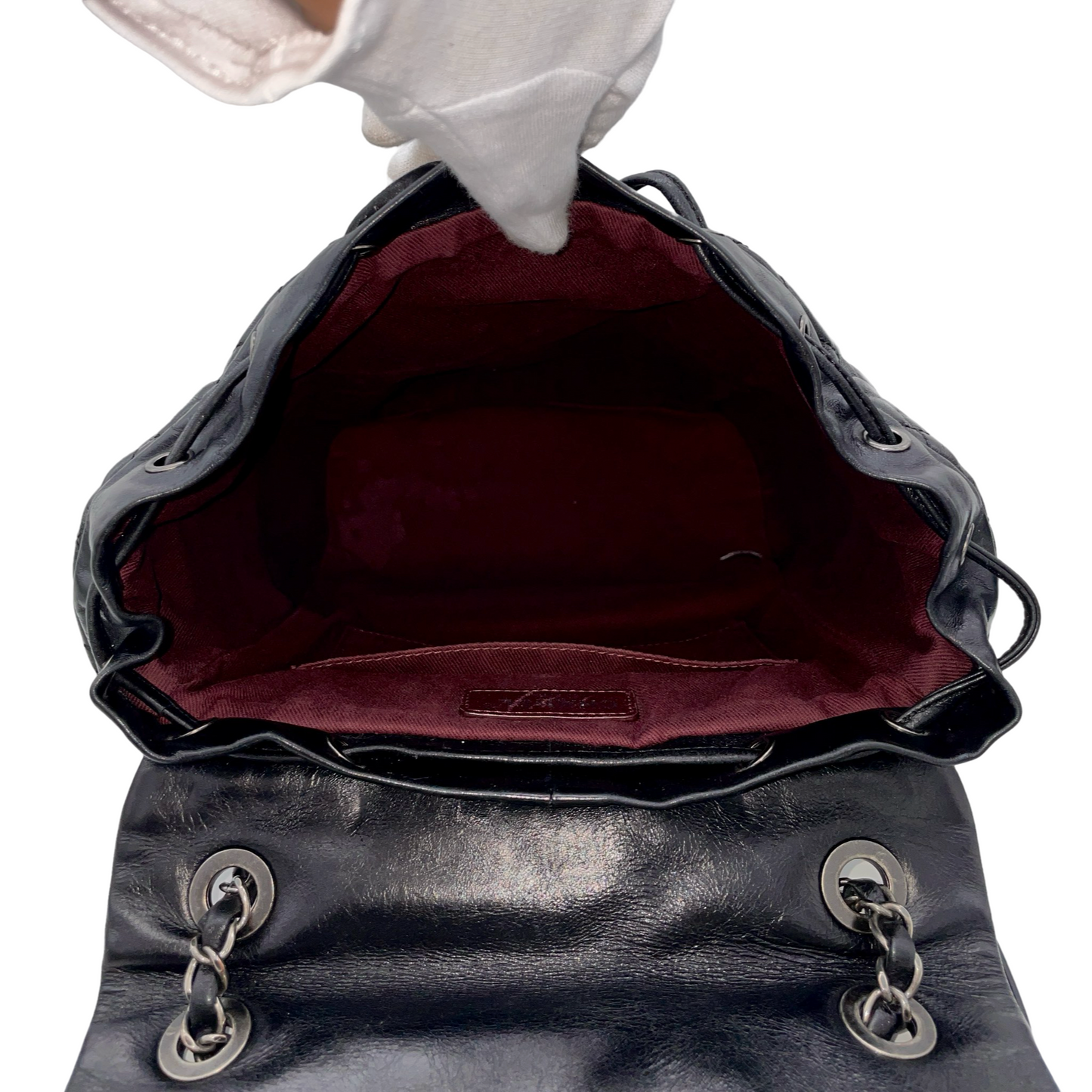 RARE☆☆☆CHANEL 2015 Matelassé CC LOGO Pendant Métiers d'Art Paris-Salzburg Chain Strap Backpack Black &amp; Silver