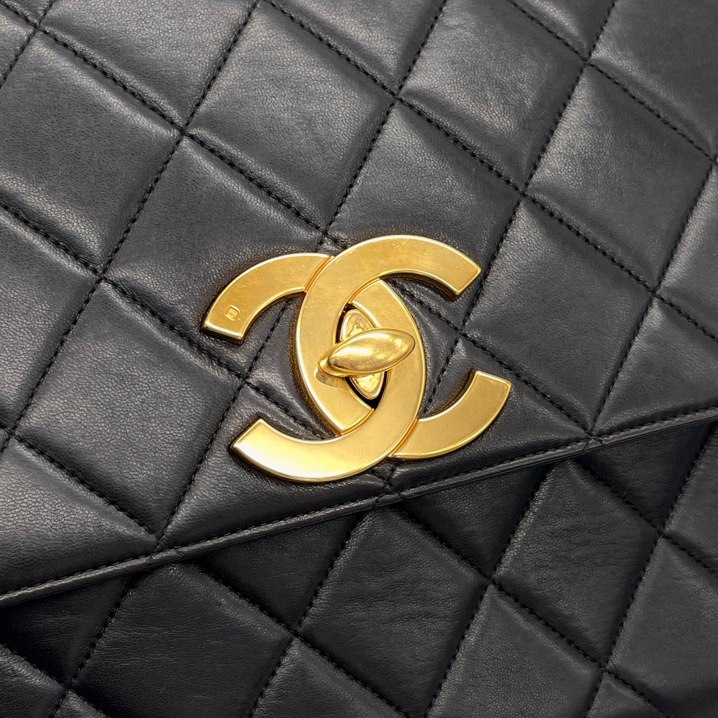 RARE☆☆☆CHANEL ｼﾞｬﾝﾎﾞｺｺﾏｰｸ ﾀｰﾝﾛｯｸ ﾁｪｰﾝｼｮﾙﾀﾞｰ ﾌﾗｯﾌﾟﾊﾞｯｸﾞ