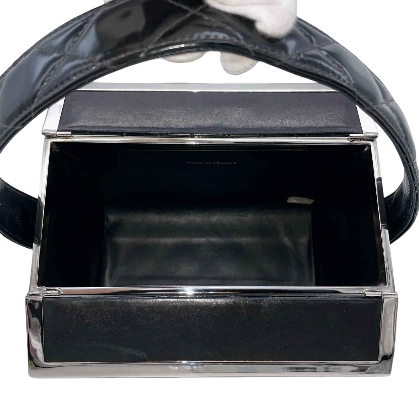 RARE☆☆☆CHANEL Matelassé Enamel Double Doors Vanity Hand Bag Black &amp; Silver